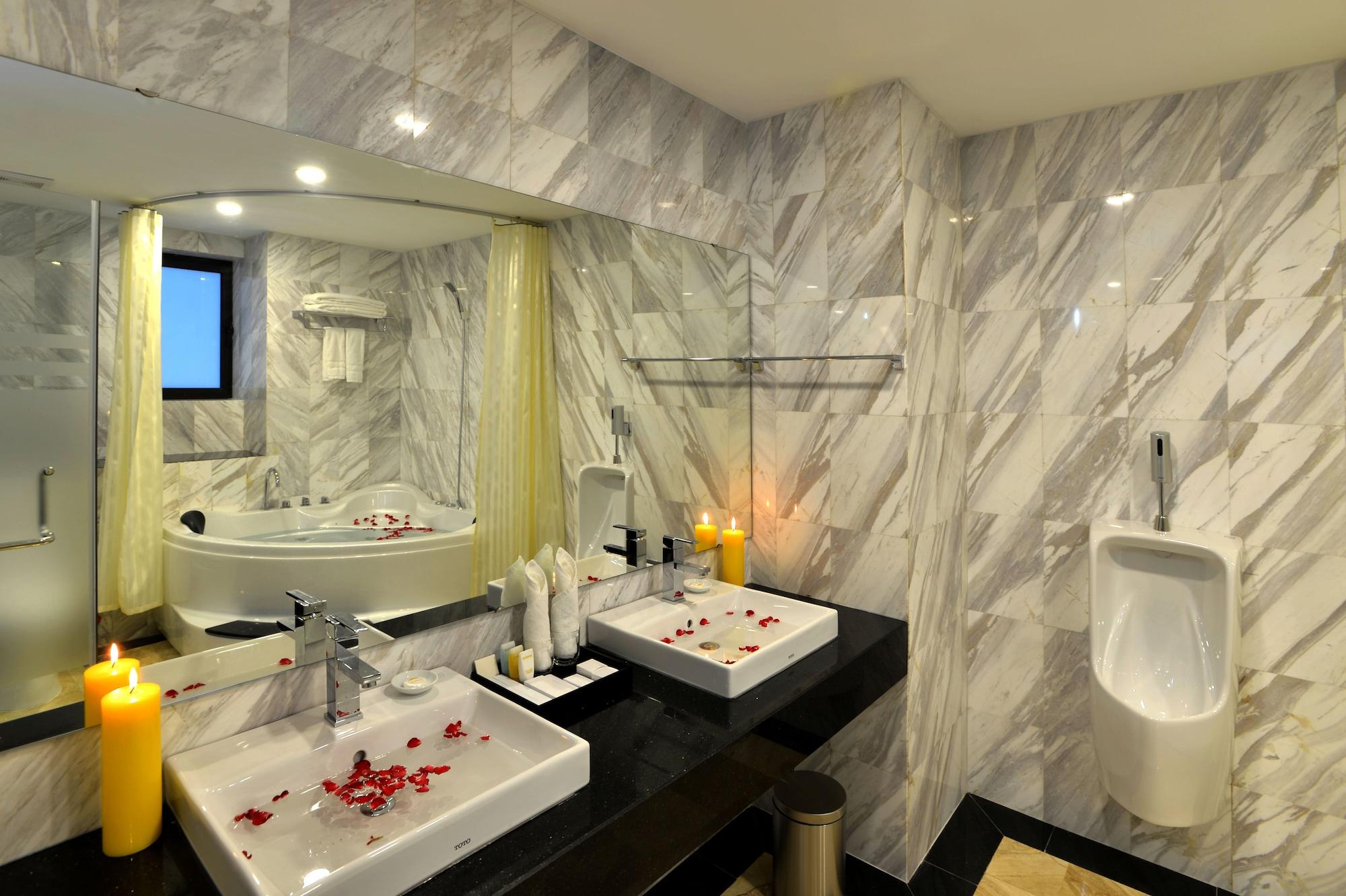 London Hanoi Hotel Экстерьер фото