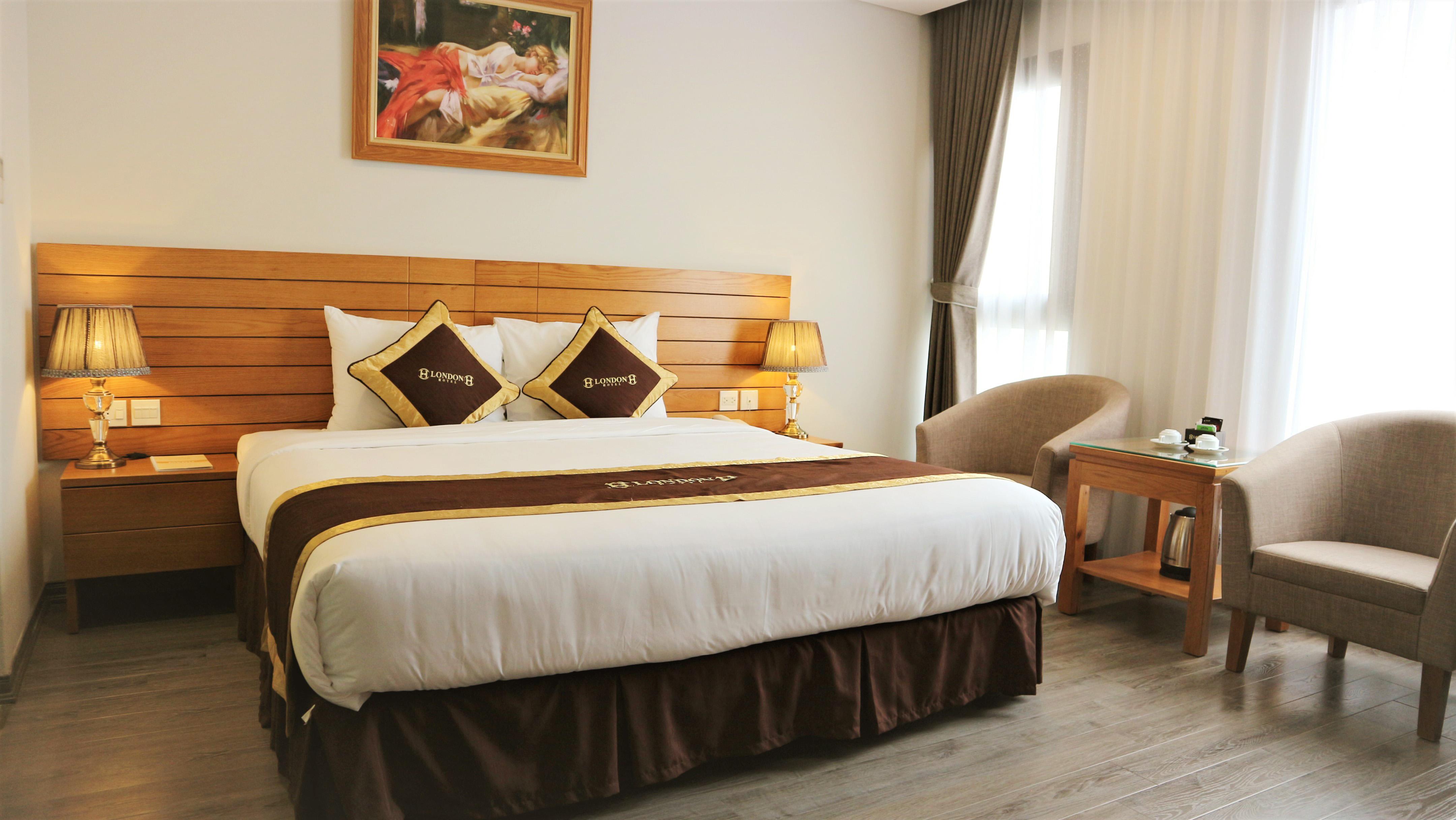 London Hanoi Hotel Экстерьер фото