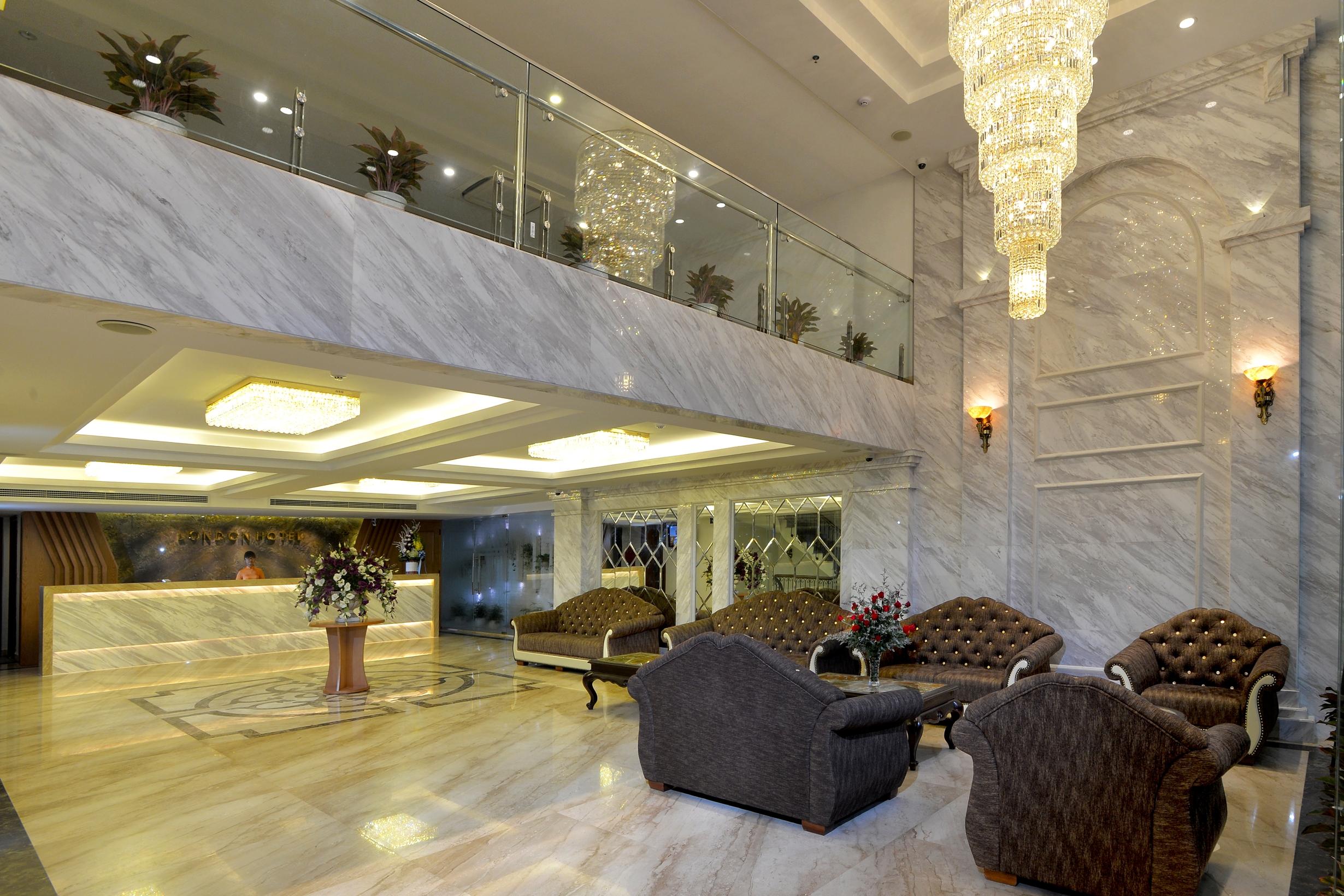 London Hanoi Hotel Экстерьер фото