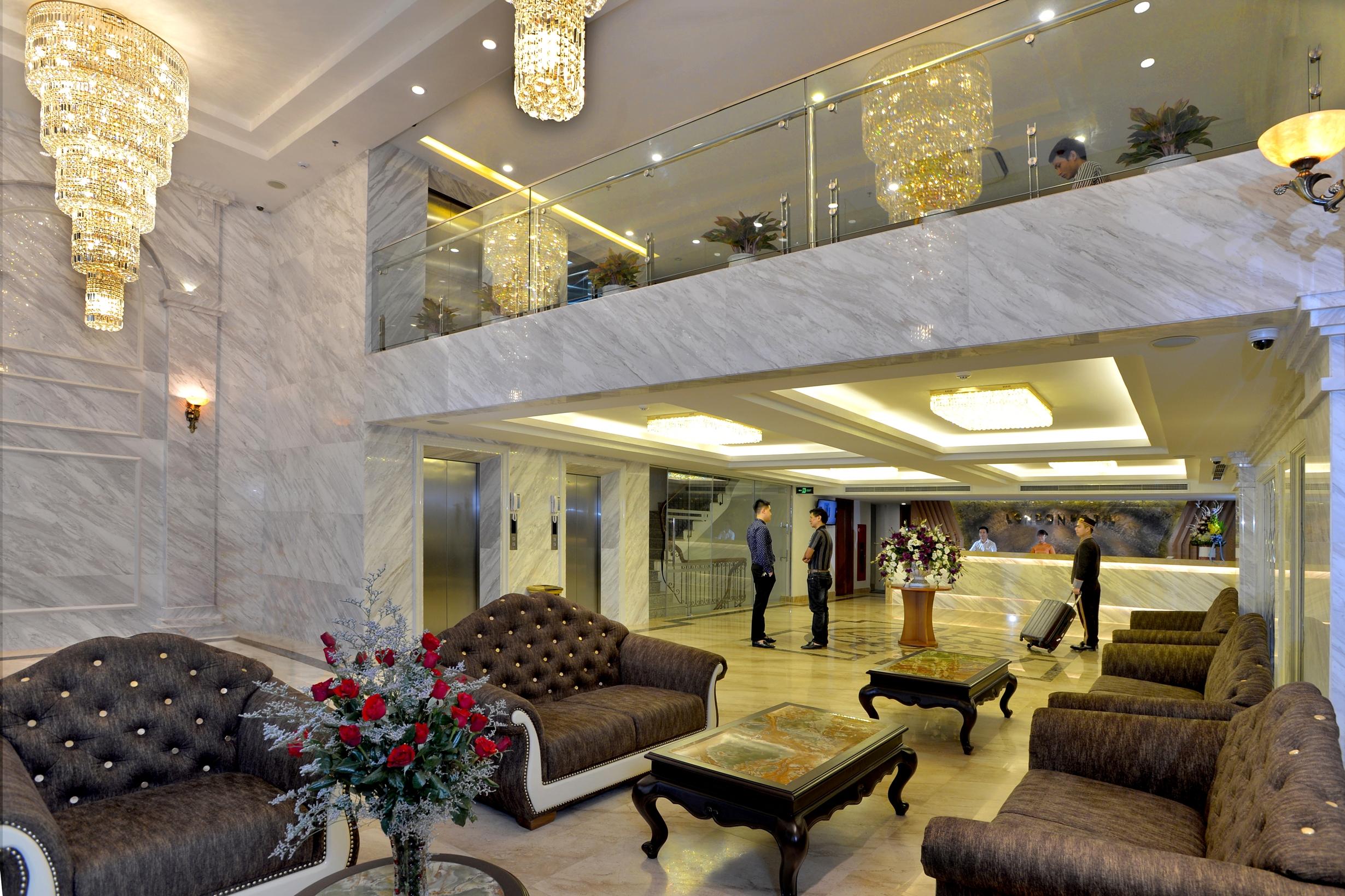 London Hanoi Hotel Экстерьер фото