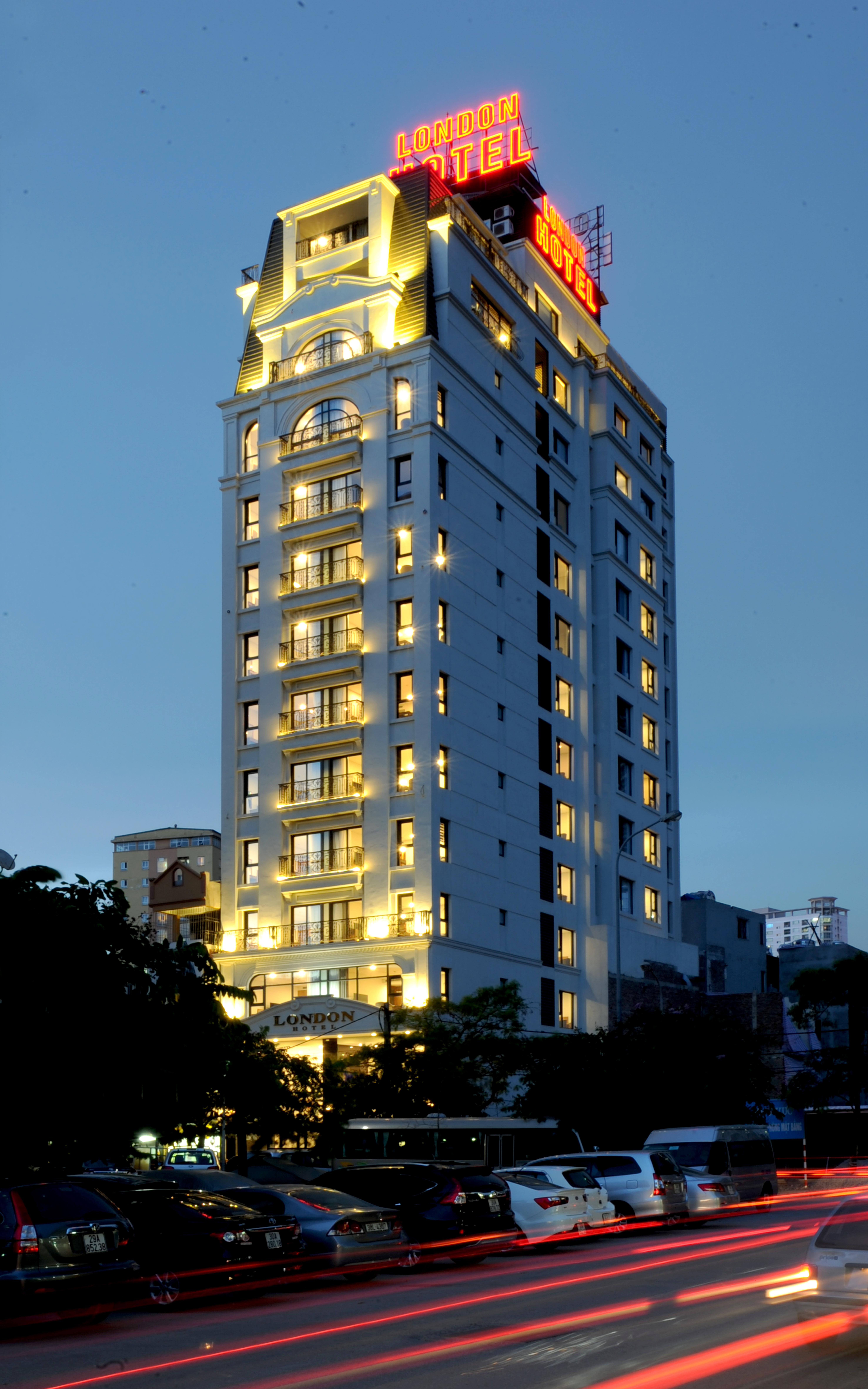 London Hanoi Hotel Экстерьер фото