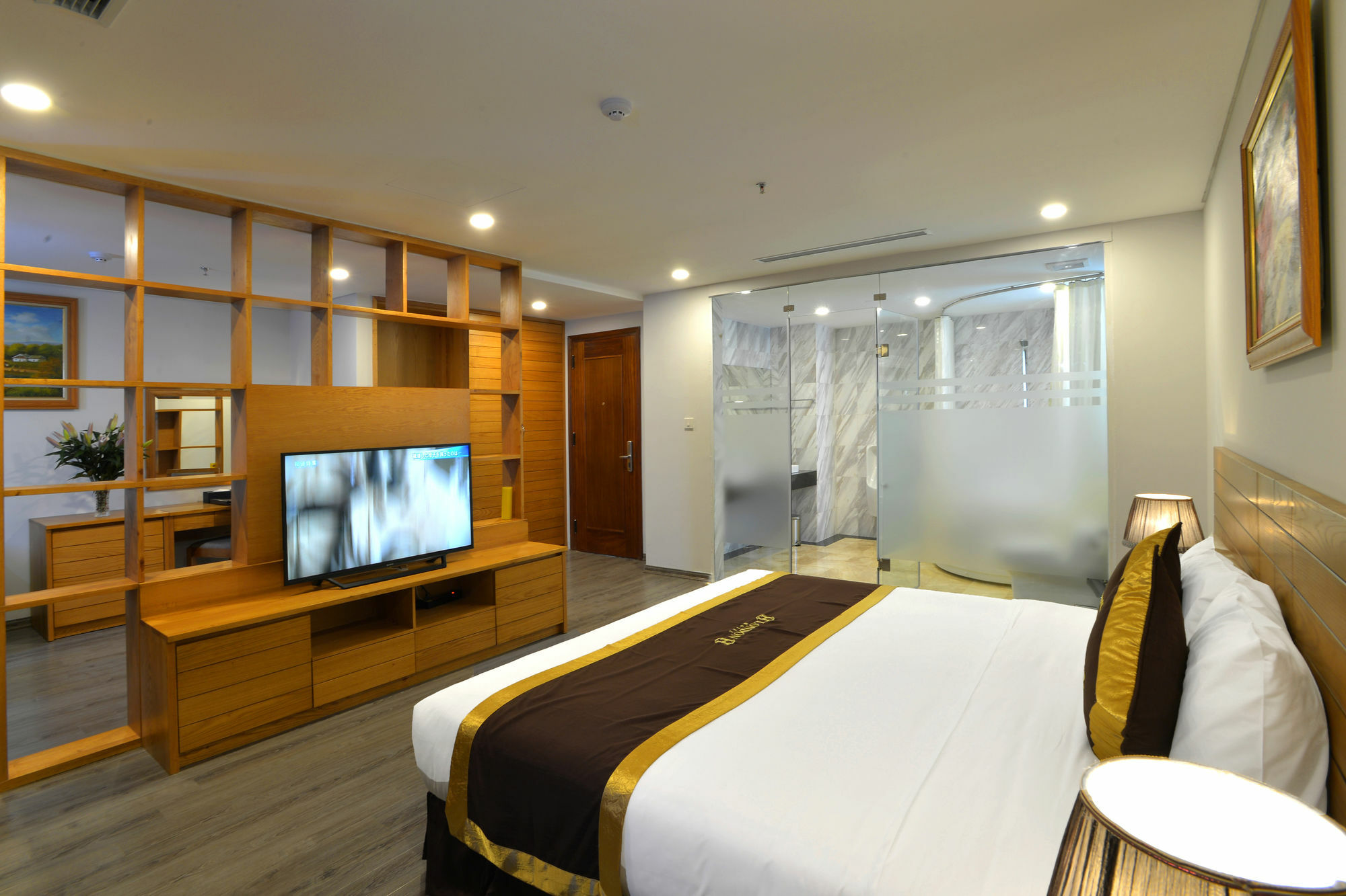 London Hanoi Hotel Экстерьер фото